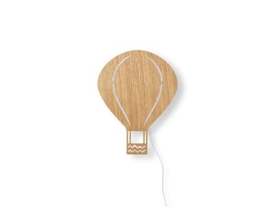 d_air-balloon-applique-murale-montgolfiere-h34-5cm-ferm-living-chene-huile-front-1978.jpg