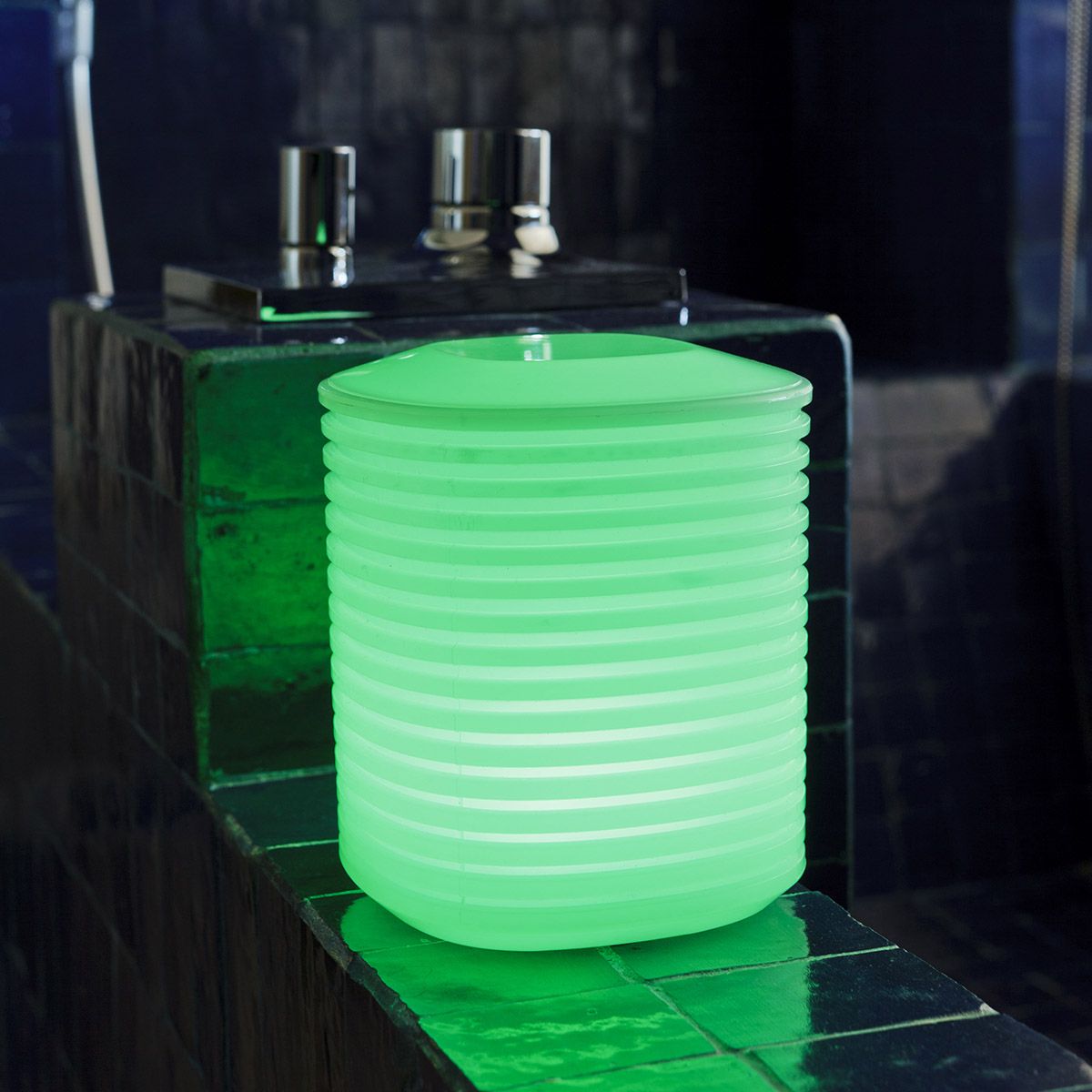 Lanterne nomade LED LANTERN en polyéthylène blanc