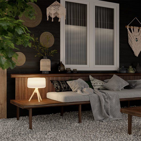 Lampe moderne extérieur LED CHLOE en bois et PVC blanc