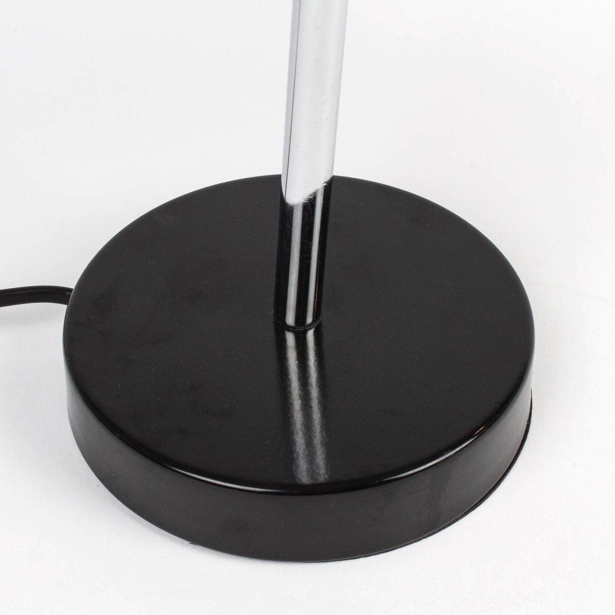 Lampe de bureau flexible AMANN noire en métal