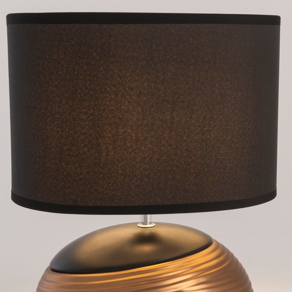 Lampe MEDELLIN noire et cuivre en céramique