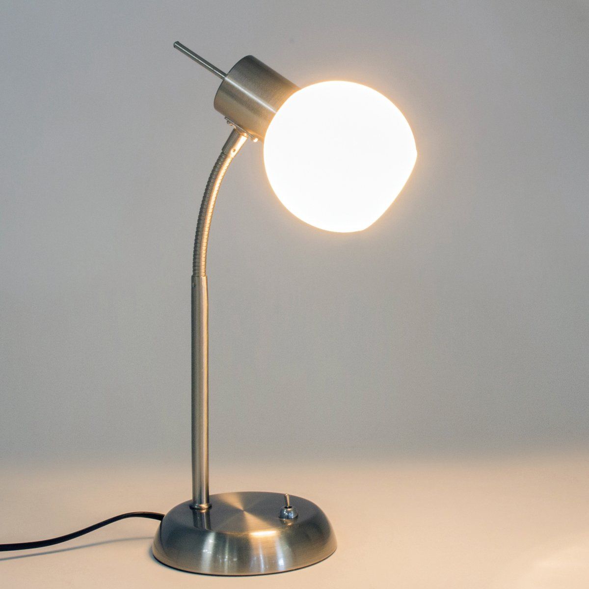 Lampe de bureau DREM argentée en métal et verre