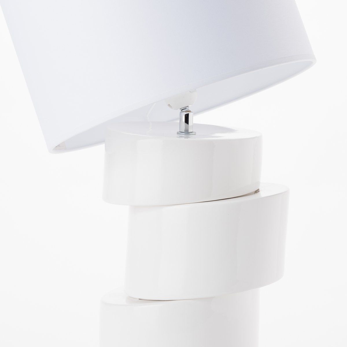 Lampe de salon SMART blanche en céramique et tissu
