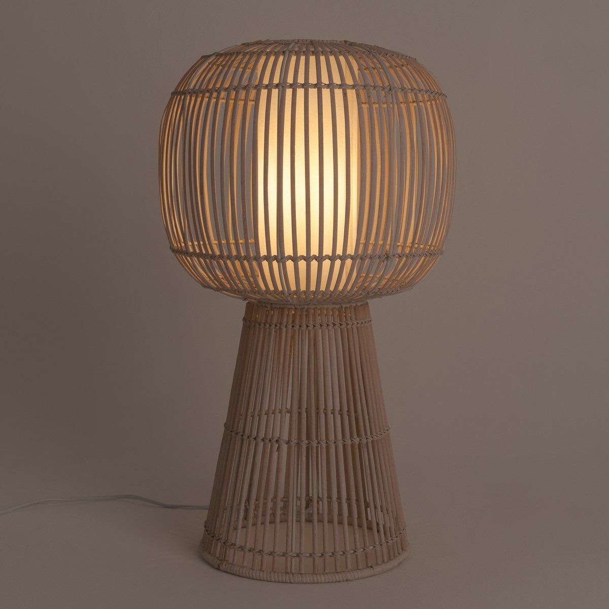 Lampe scandinave SHIMA bois blanchi en métal et bambou