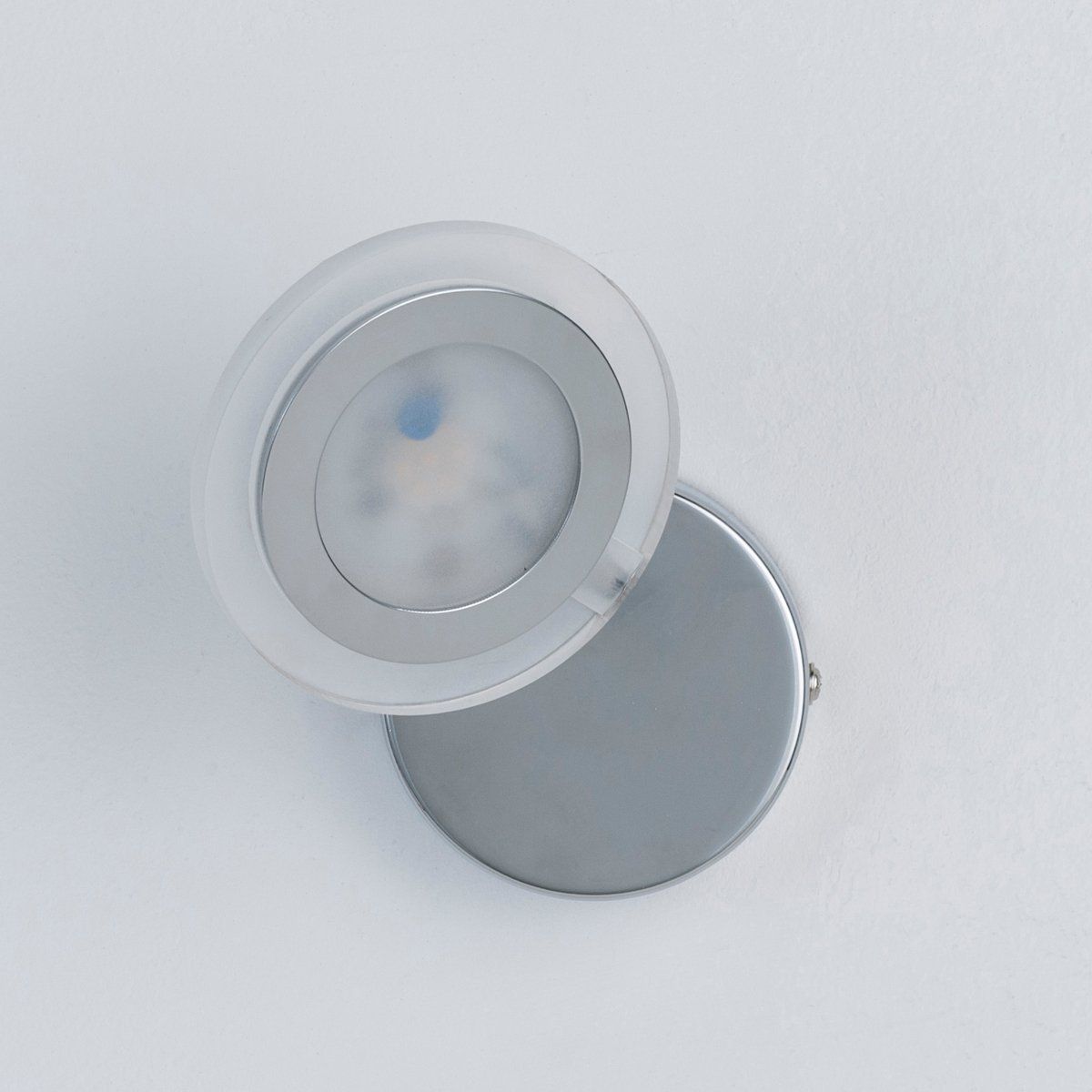Spot LED LYZA orientable argenté en métal