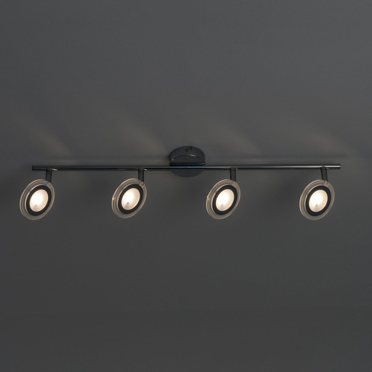 Réglette 4 spots LED orientables LYZA argentée en métal