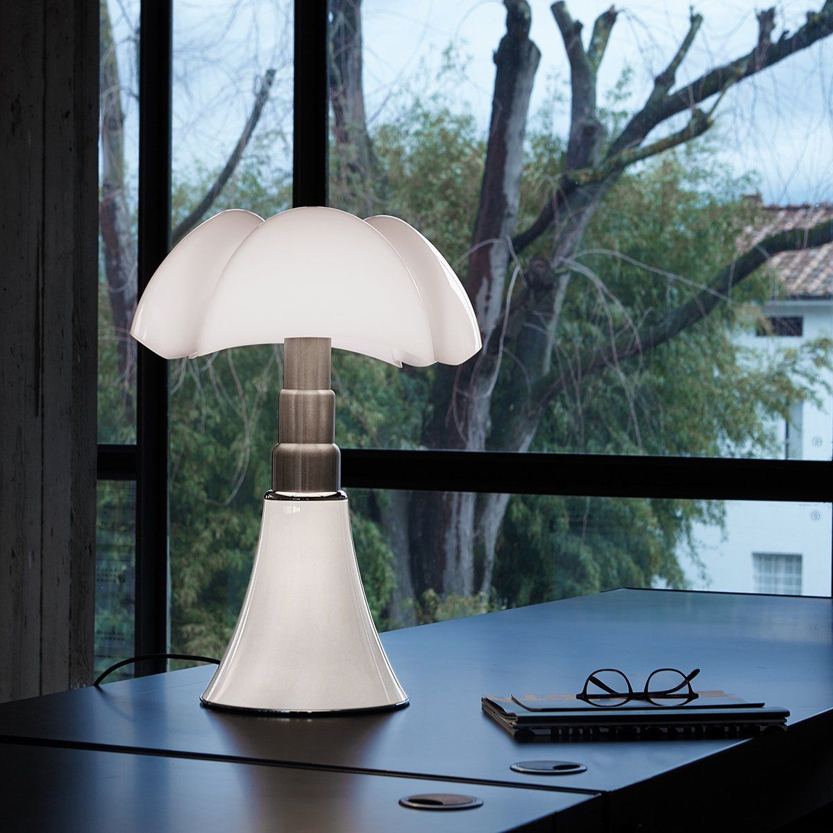 Lampe PIPISTRELLO MEDIUM LED dimmable blanche