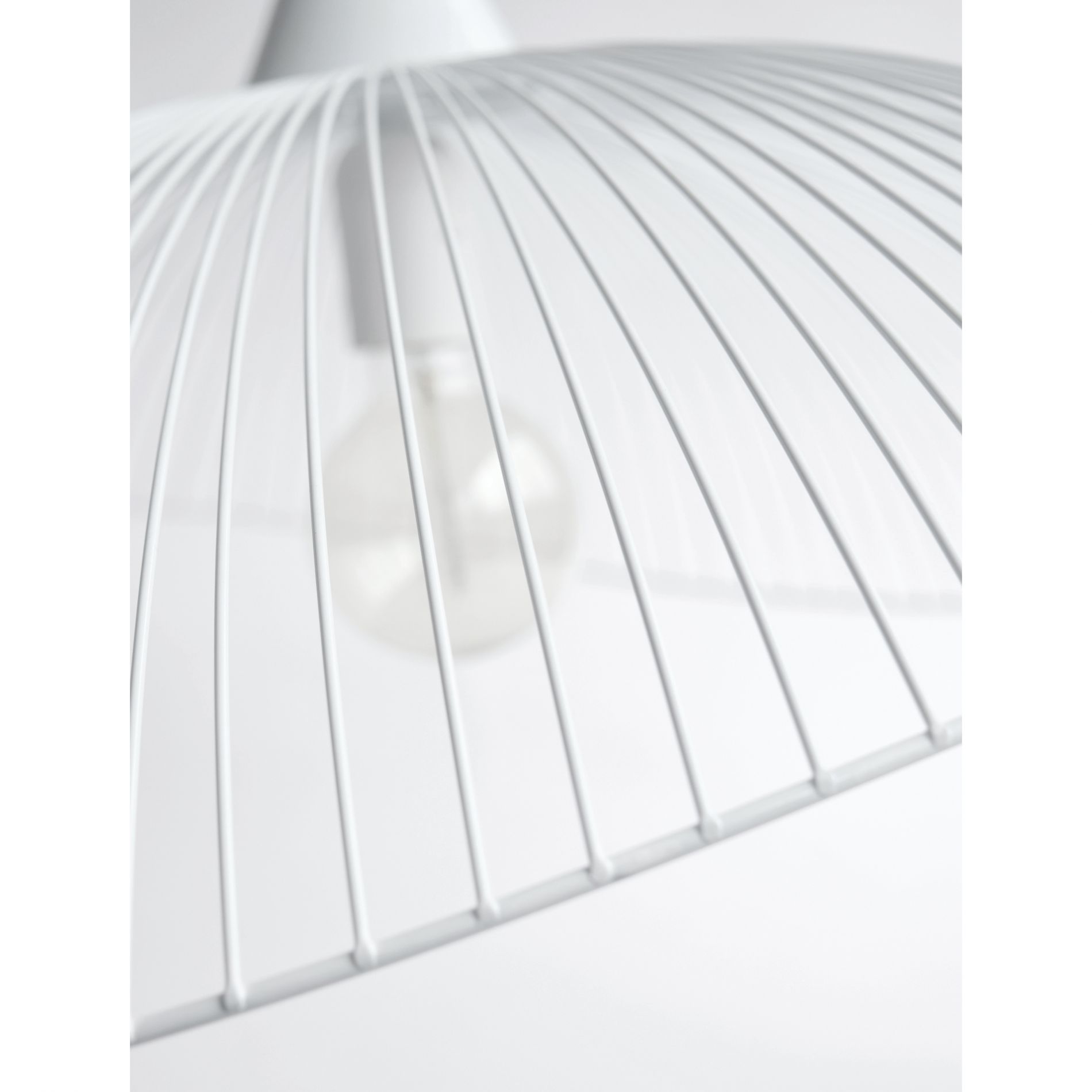 Suspension XXL design filaire SAWYER en métal blanc