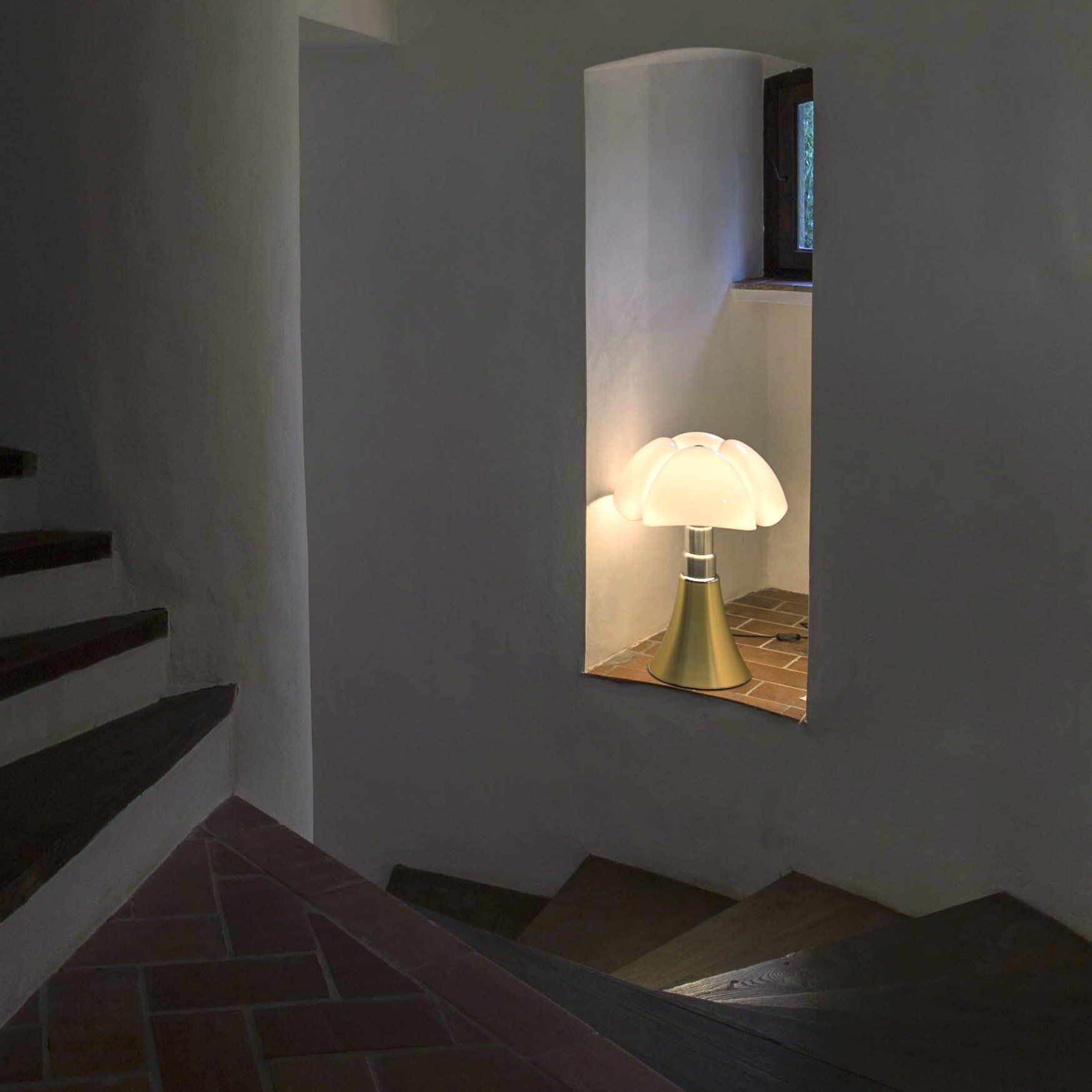 Lampe PIPISTRELLO GM laiton satiné H86cm