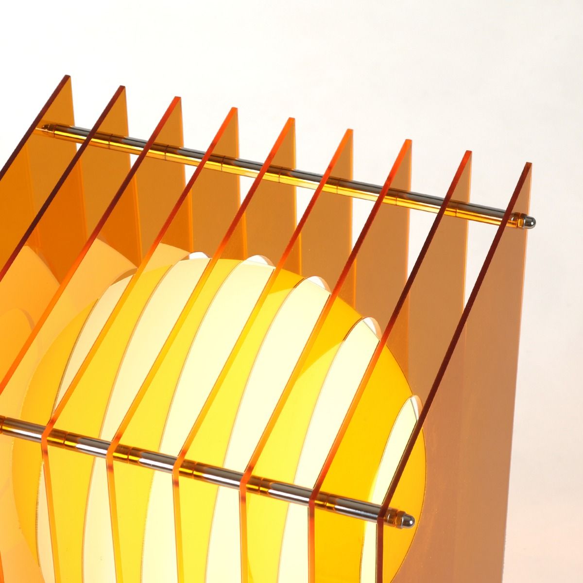 Lampe LOP BIG RECTANGLE acrylique orange/verre opal H60cm