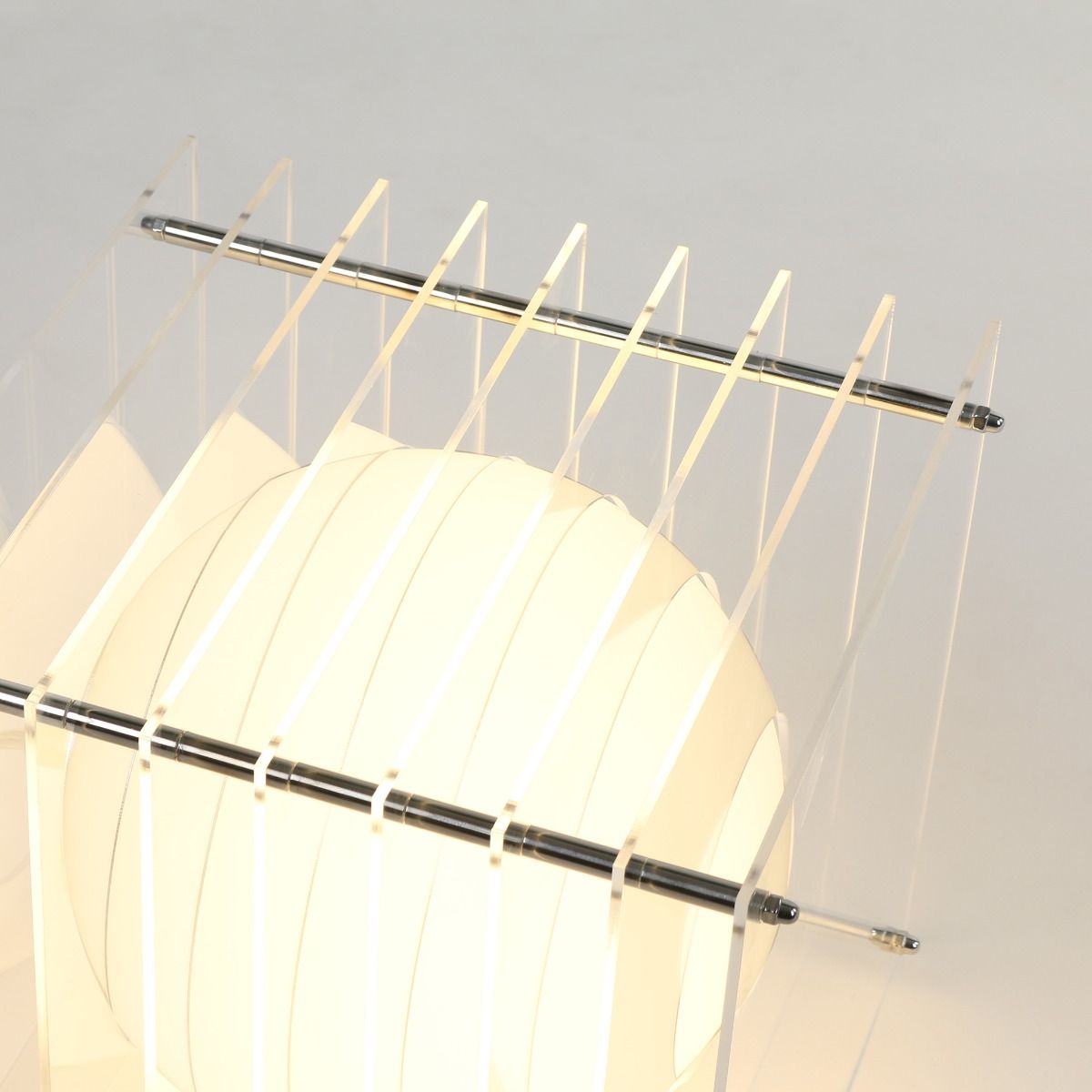 Lampe LOG BIG SQUARE en acrylique blanc transparent/verre opal H24cm