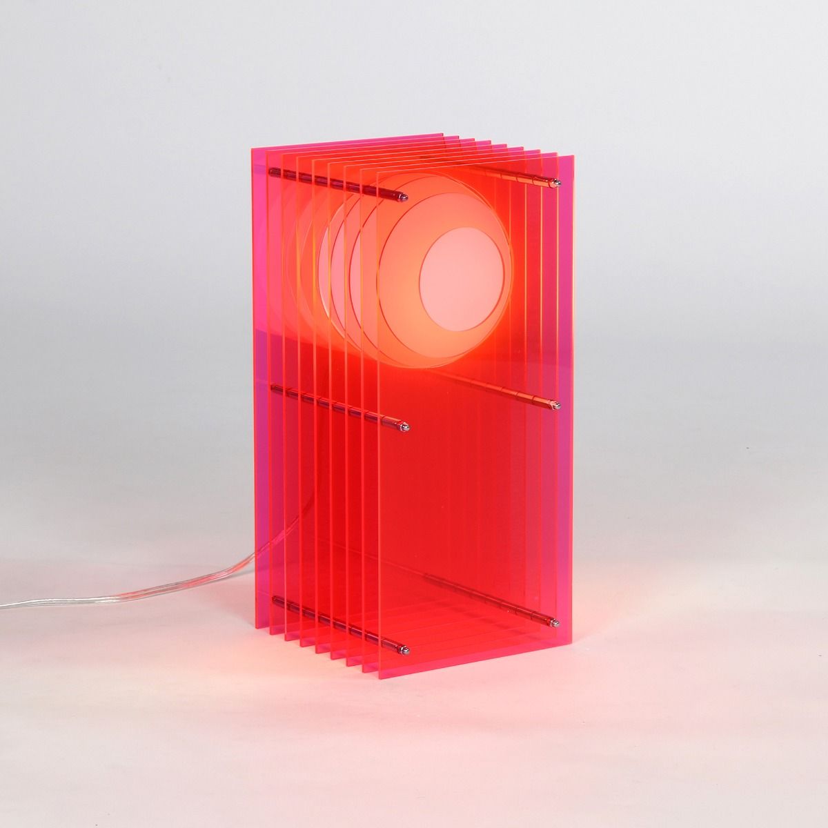 Lampe LOP SMALL RECTANGLE acrylique rose/verre opal H38cm