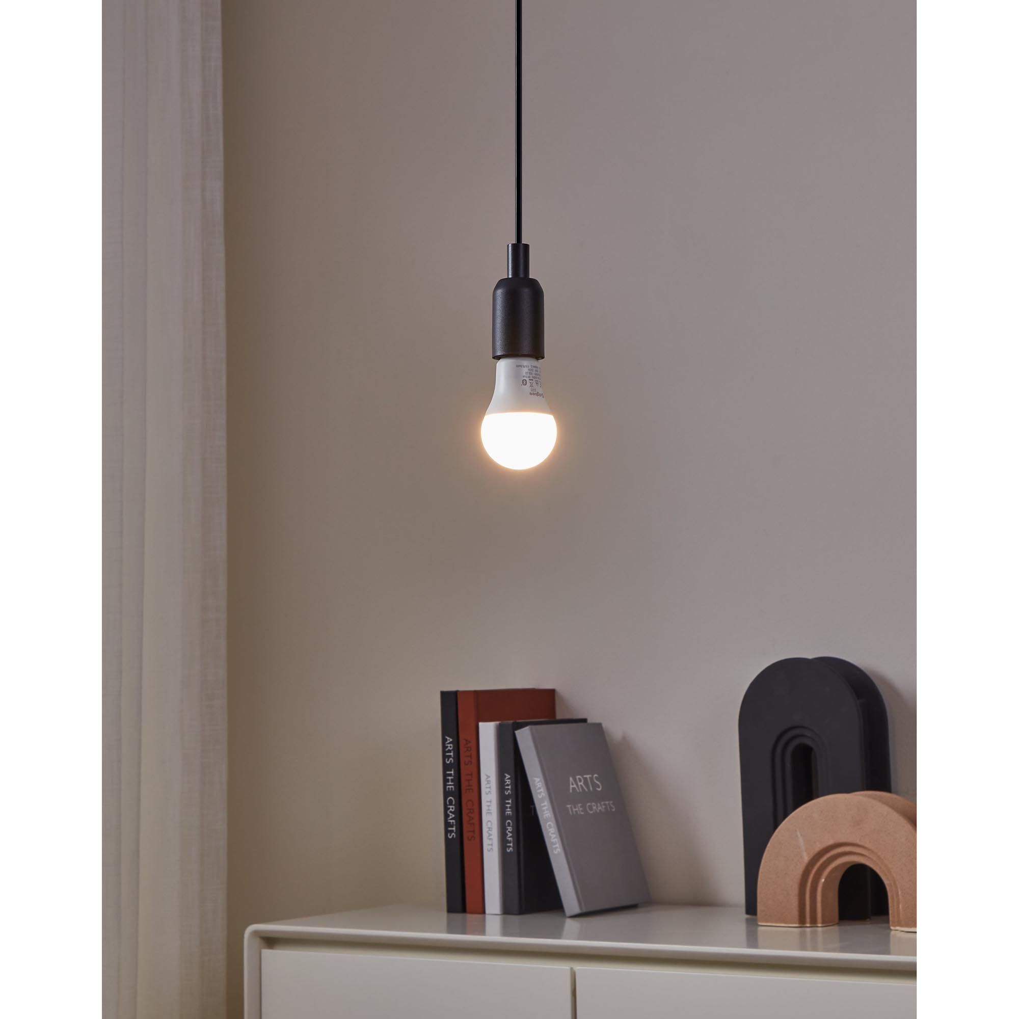 Ampoule Connectée en verre opale CONNECT Z E27 9W 806 lumens Changement de couleurs