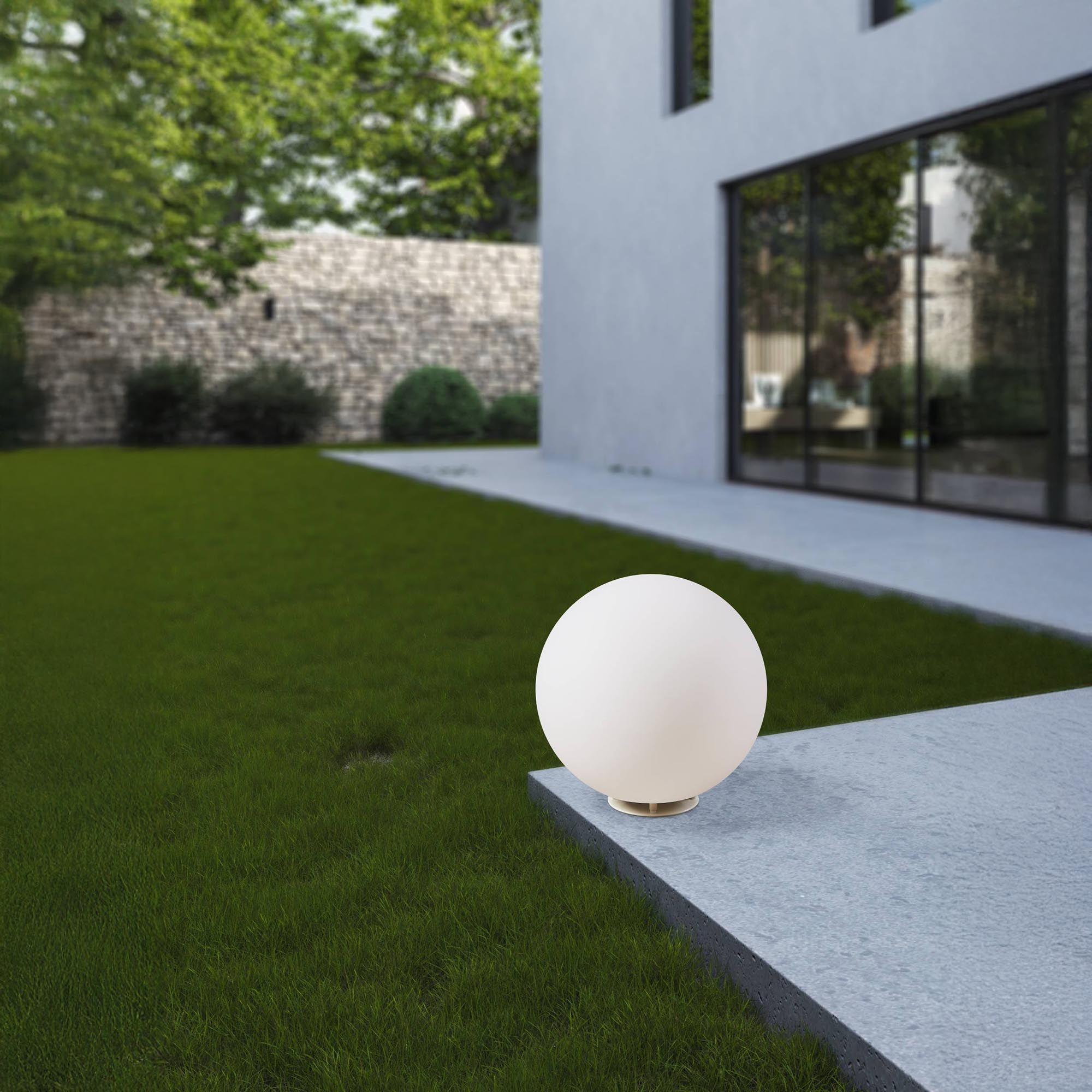 Boule lumineuse extérieure MONTEROLO verre opal Ø30cm