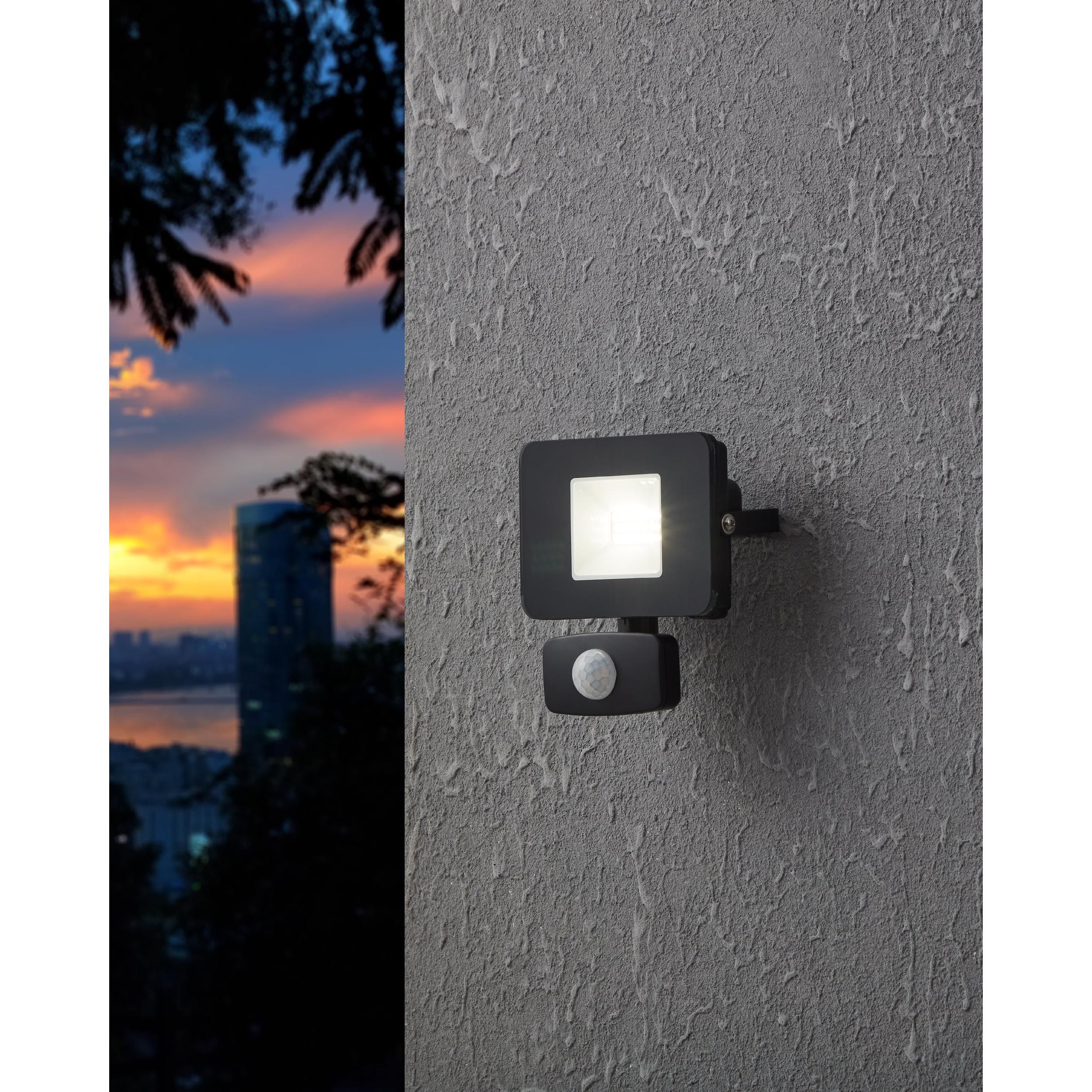 Projecteur extérieur LED FAEDO 3 noir H14cm