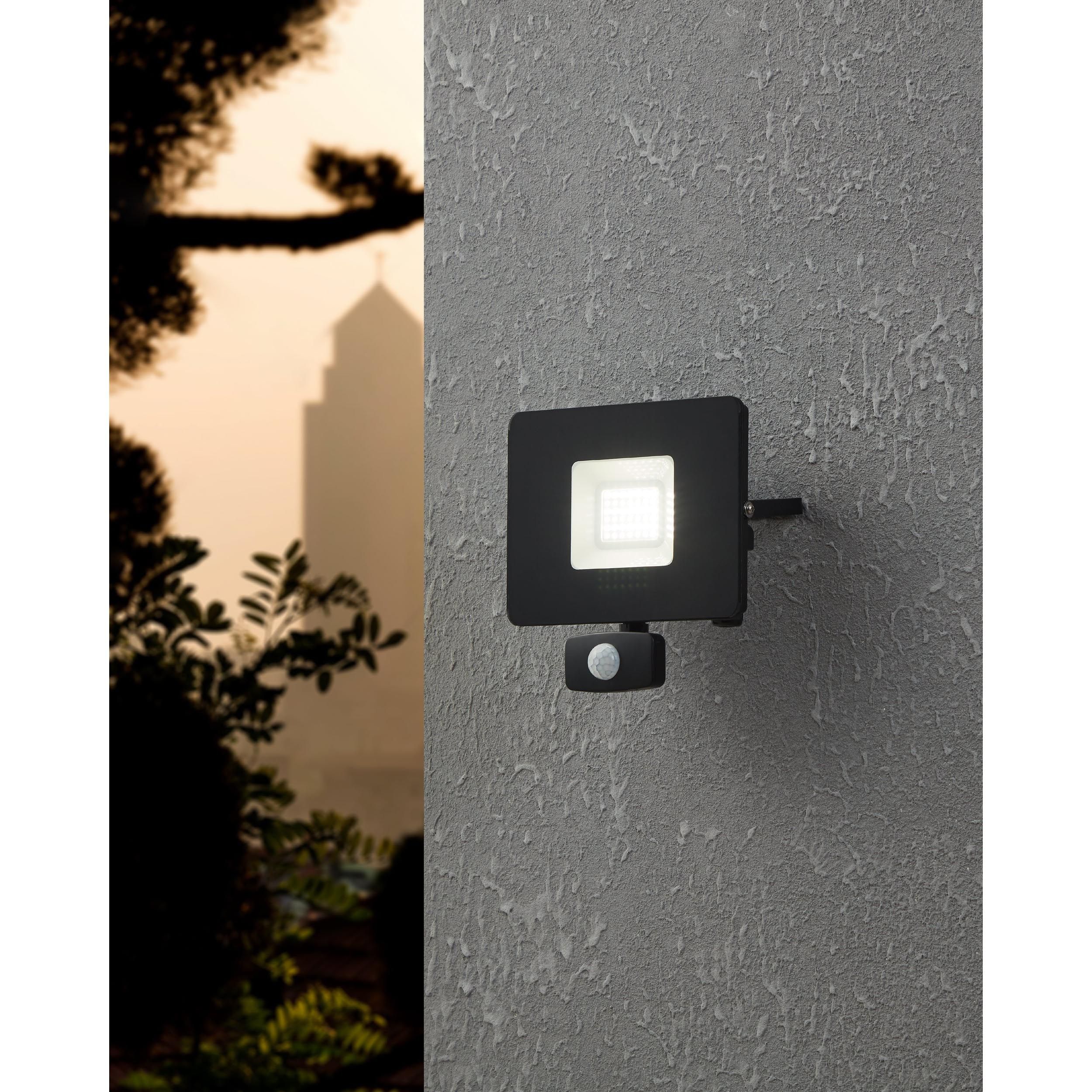 Projecteur extérieur LED FAEDO 3 noir H19cm