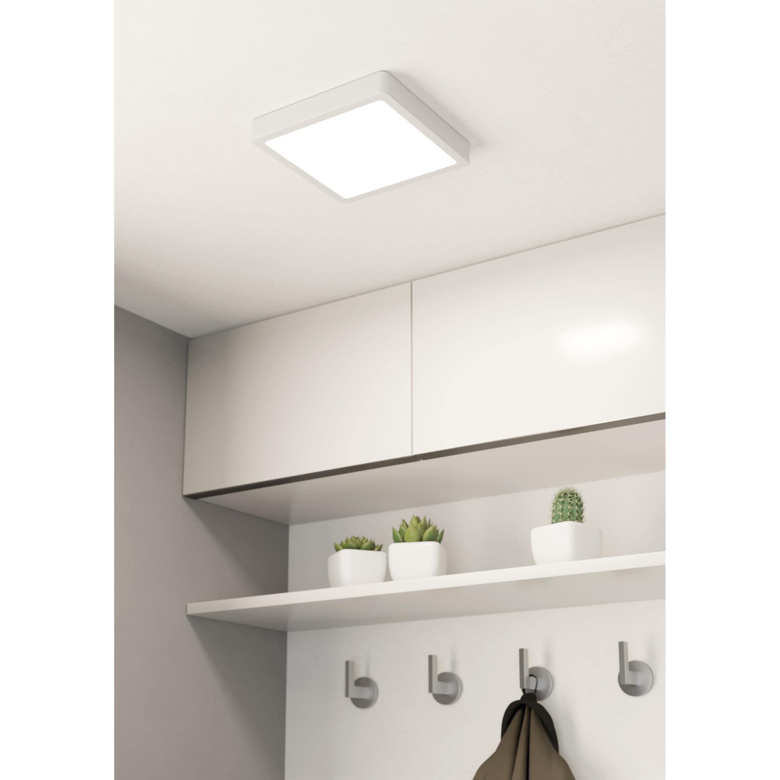 Plafonnier LED FUEVA 5 blanc 21x21cm