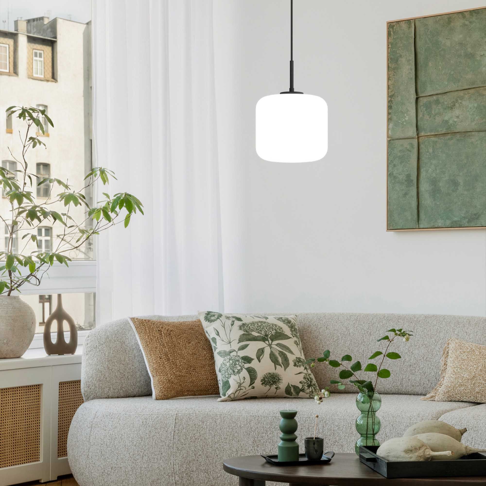 Suspension GIOBOLE verre strié opalin Ø18cm