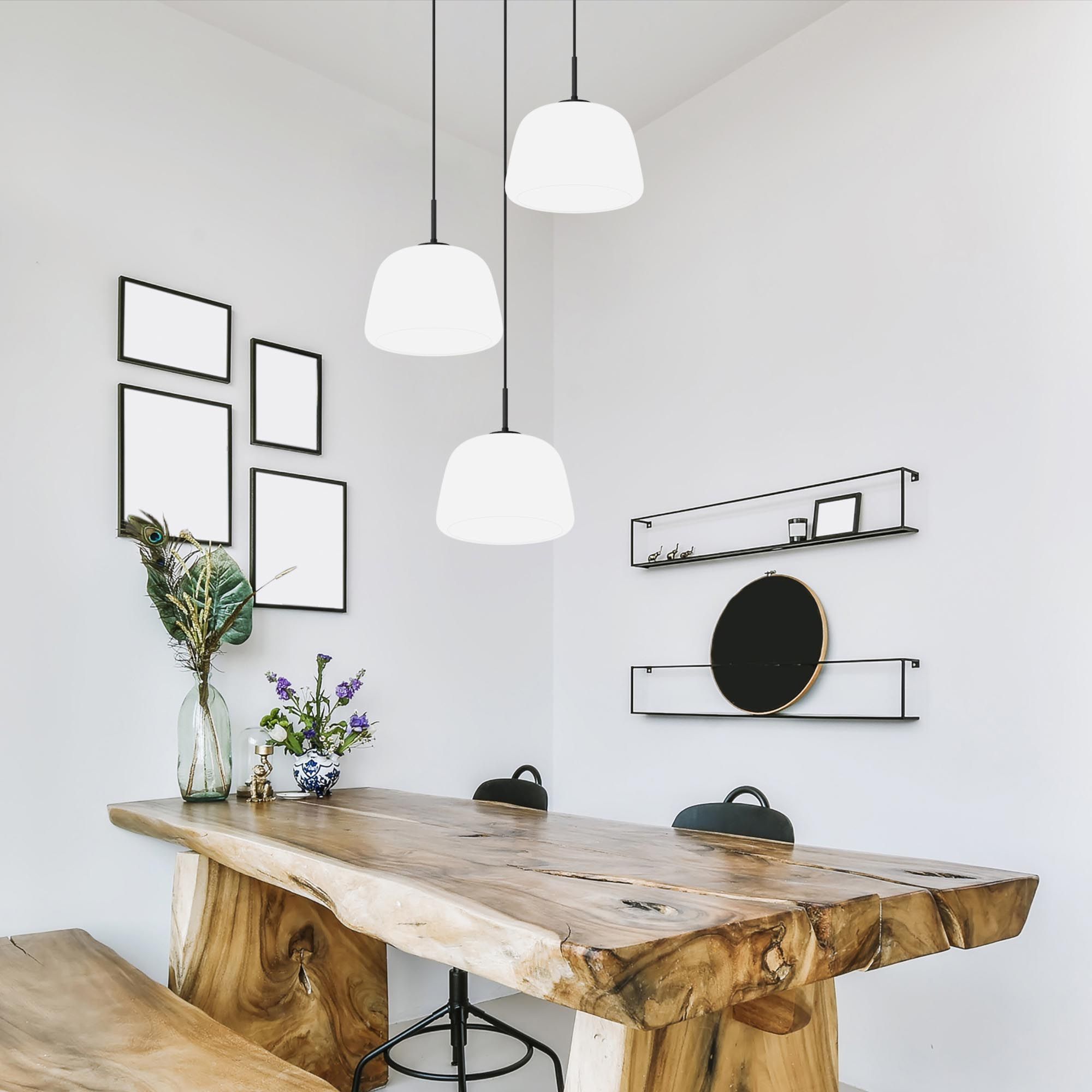 Suspension ronde 3 lumières GIOBOLE verre opalin Ø18cm