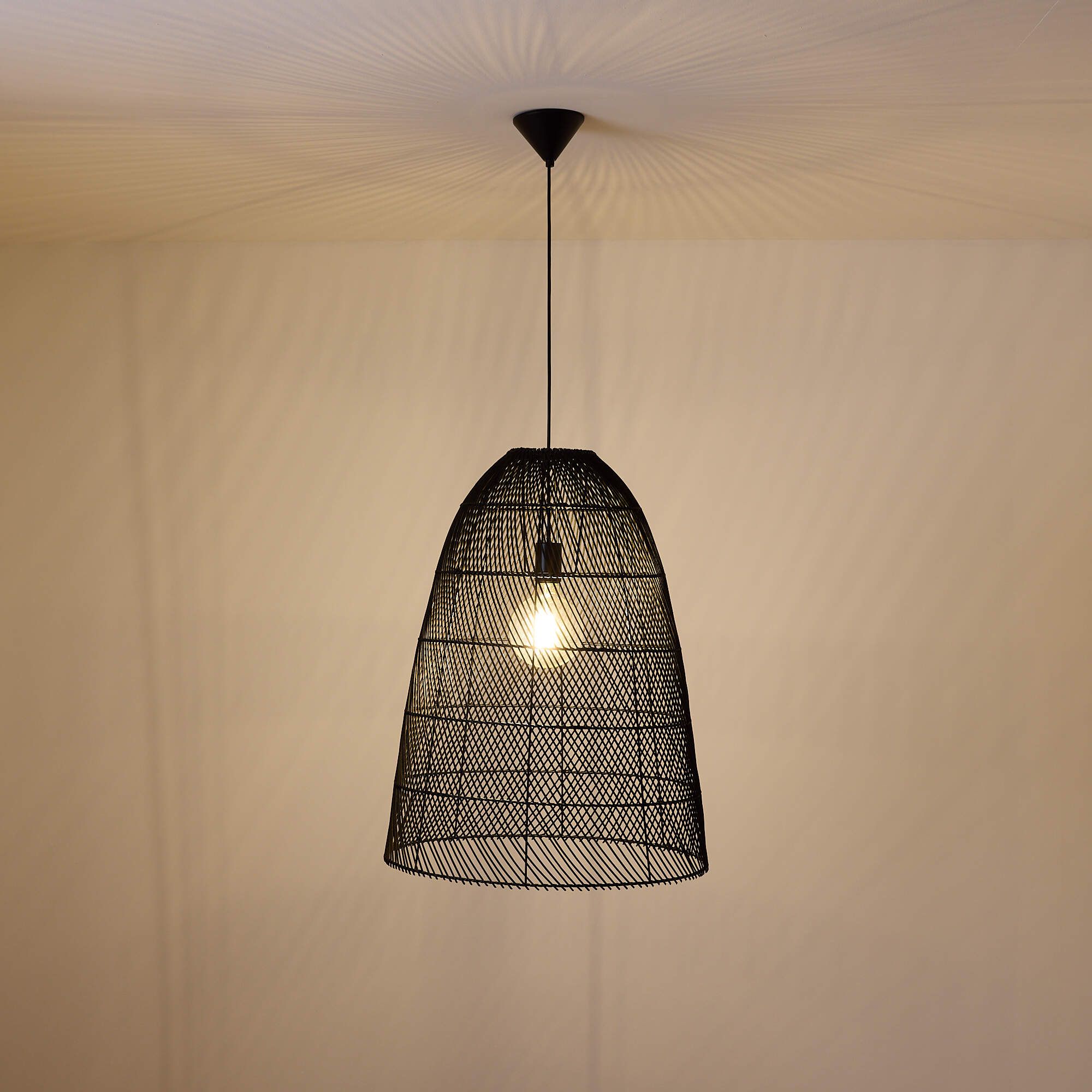 Suspension HARRY rotin noir Ø70cm
