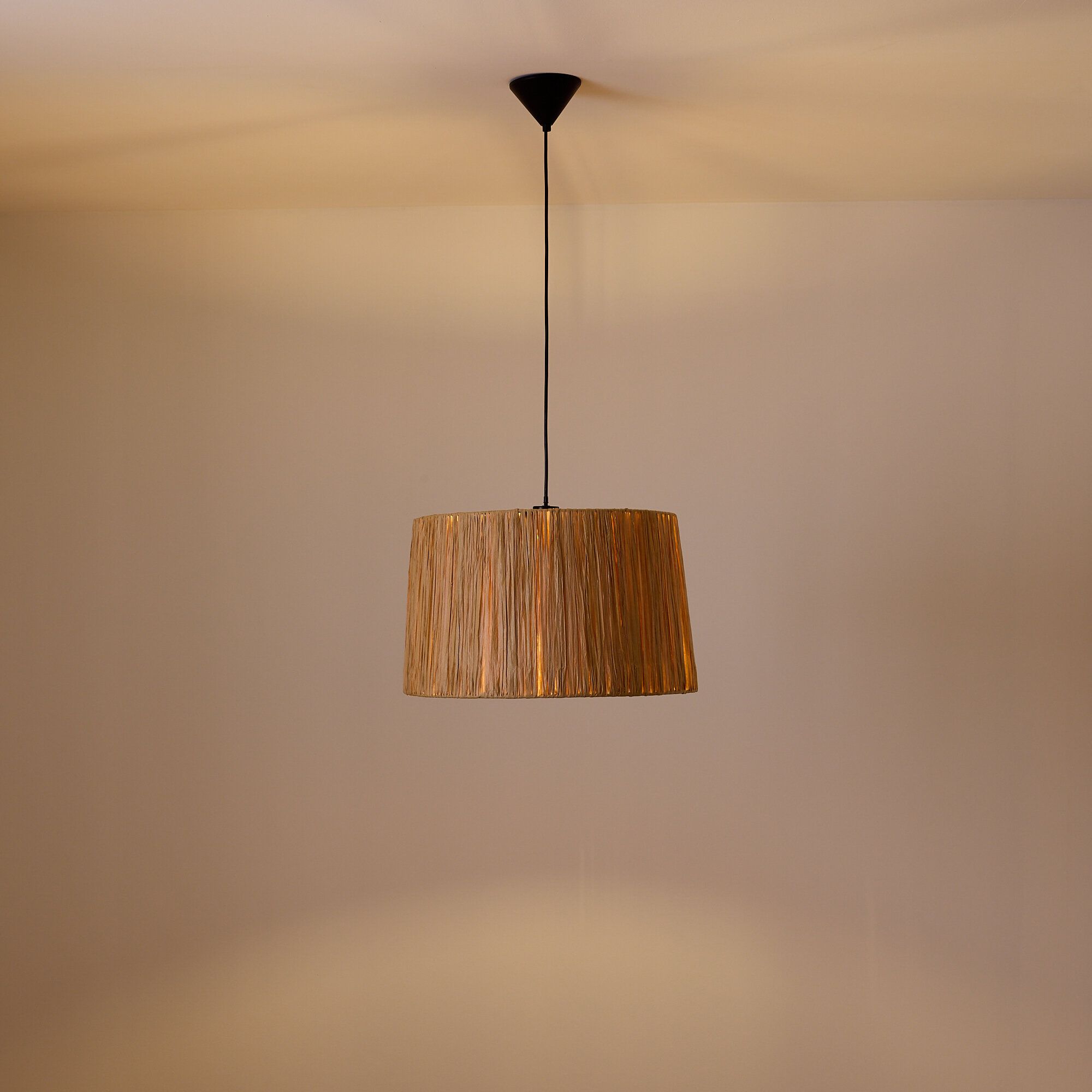 Suspension PAGLIA raphia naturel Ø50cm