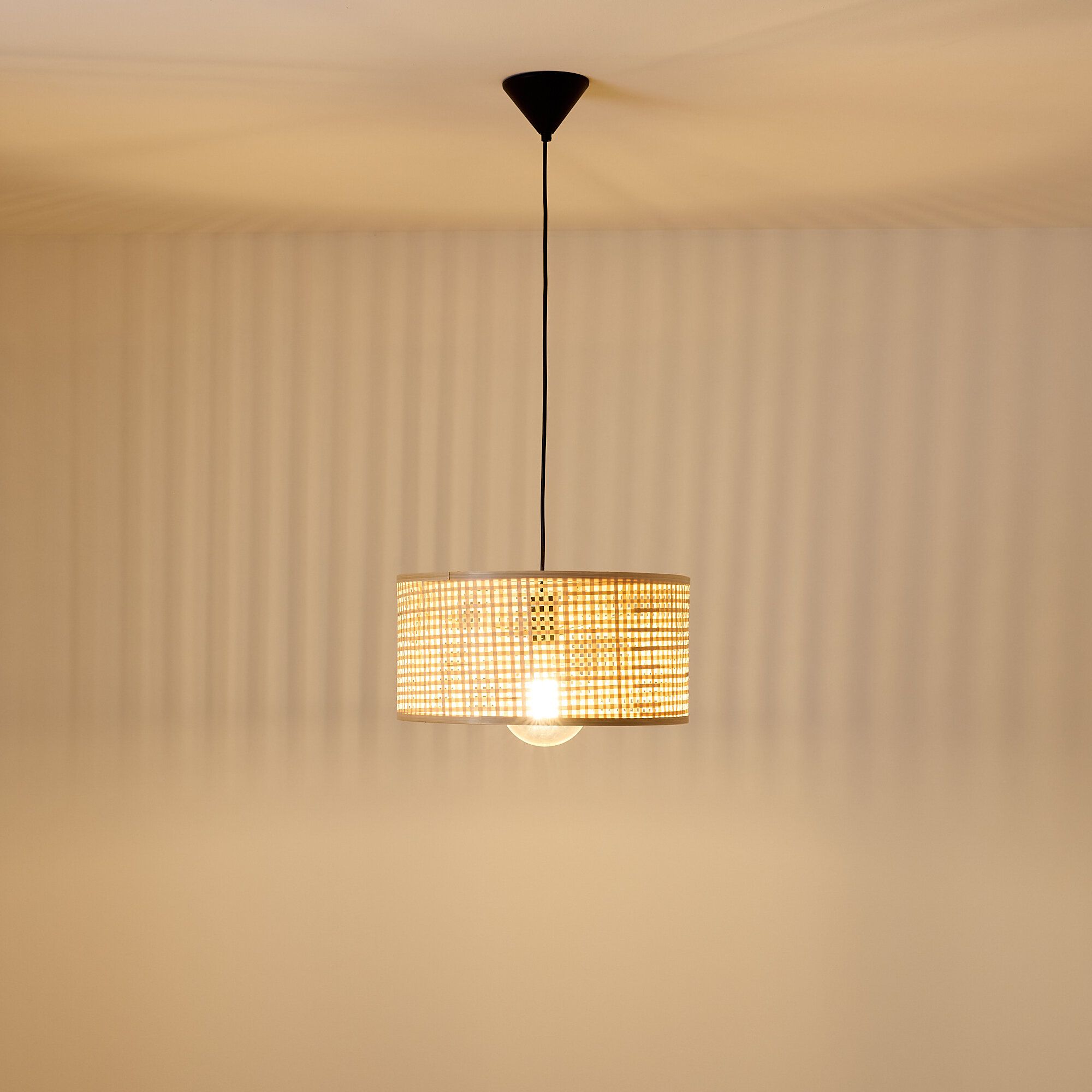Suspension cylindre LANHA rotin naturel Ø40cm
