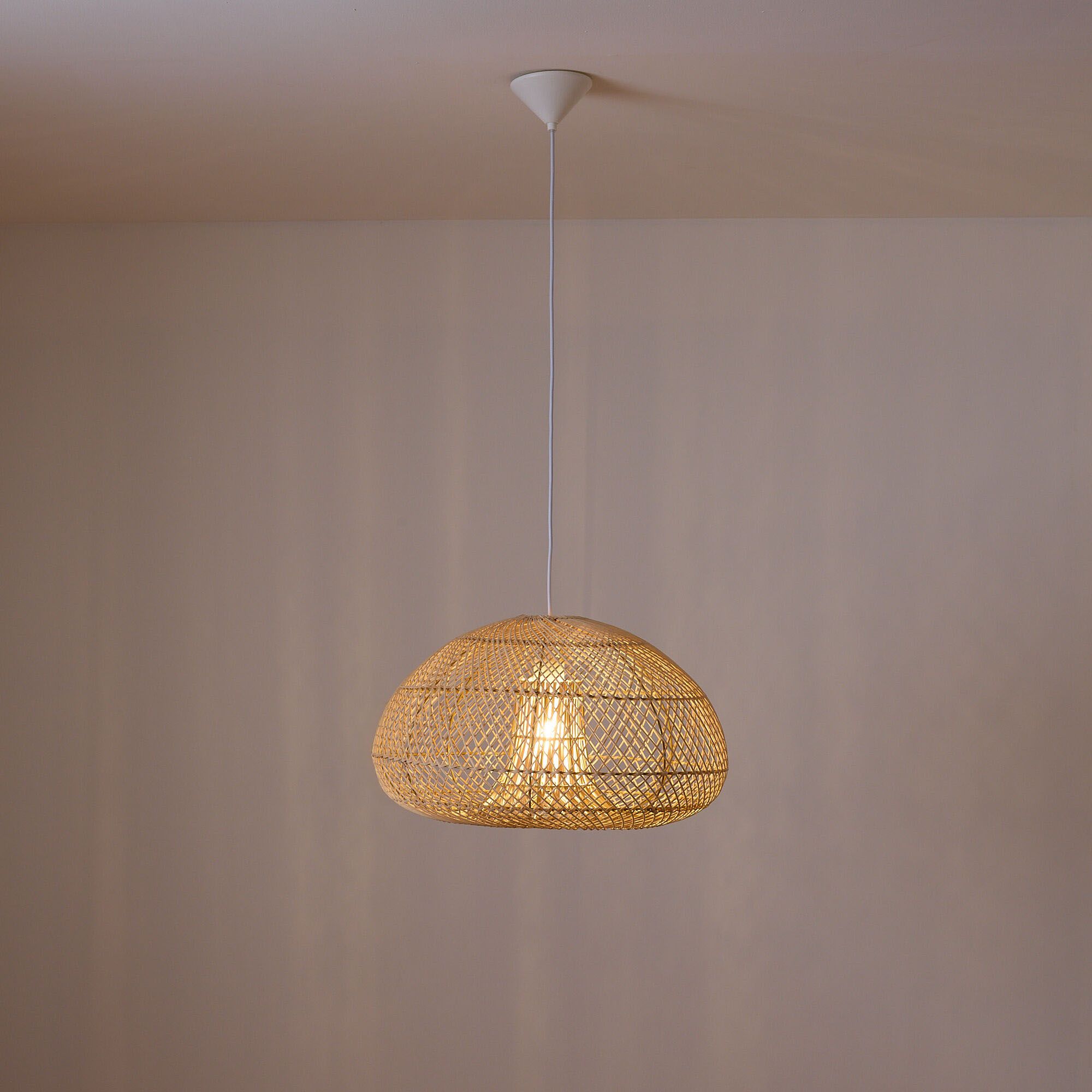 Suspension DALAT  rotin naturel/blanc Ø60cm