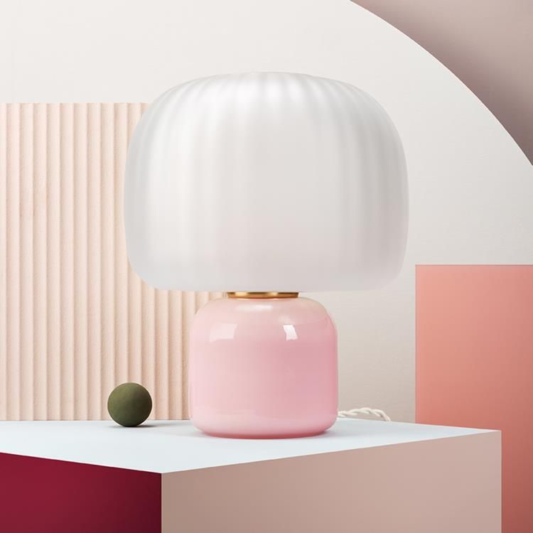 Lampe à poser LOULOU verre teinté rose et verre dépoli H30cm