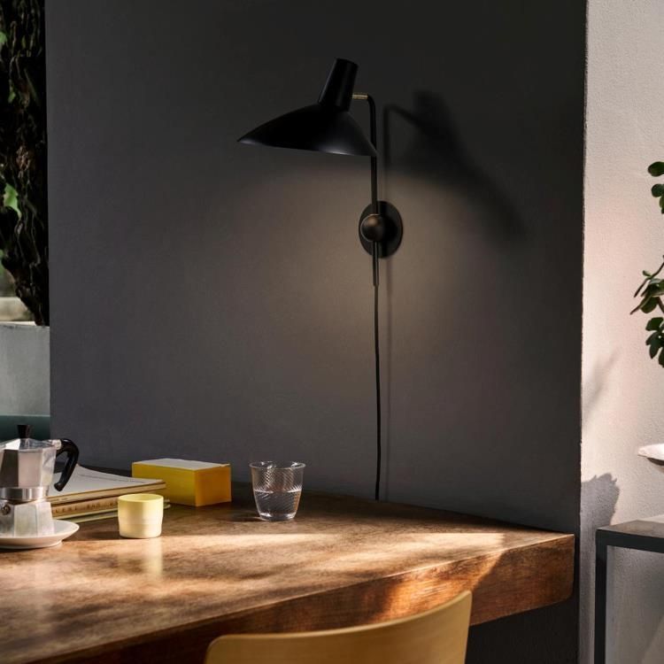Lampadaire LED FLOWERPOT VP12 noir mat H122cm