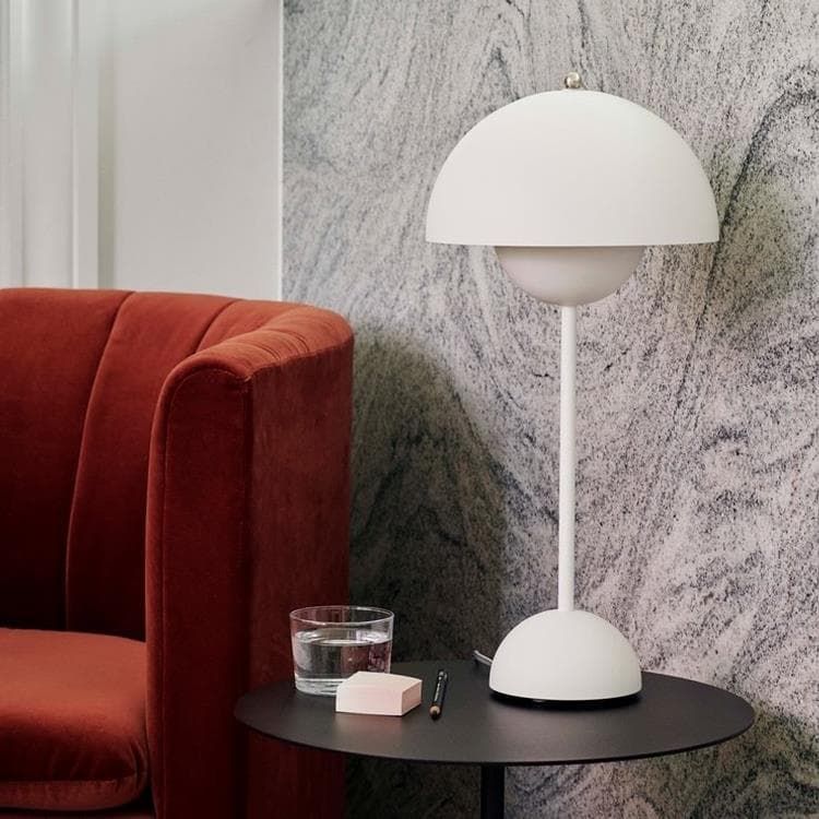 Lampe à poser FLOWERPOT VP3 blanc mat H50cm