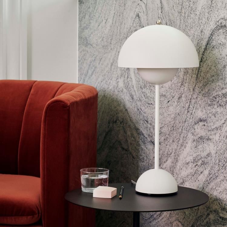 Lampe à poser FLOWERPOT VP3 blanc mat H50cm