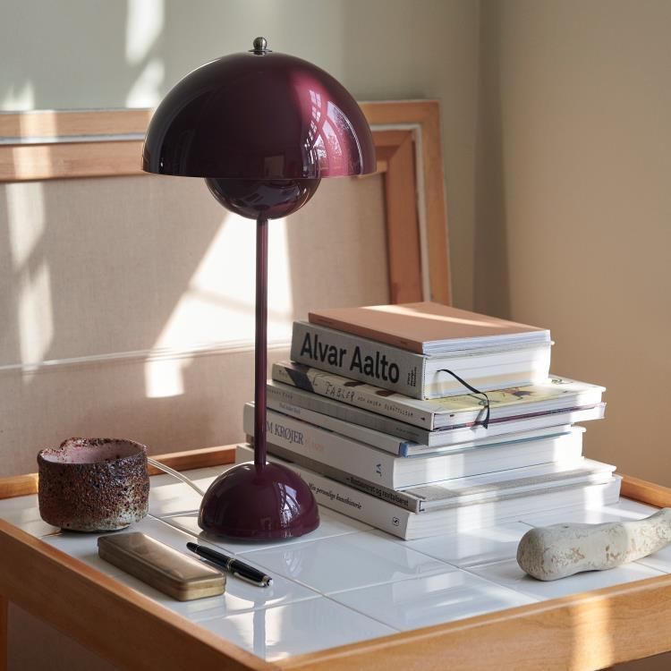 Lampe à poser FLOWERPOT VP3 prune H50cm