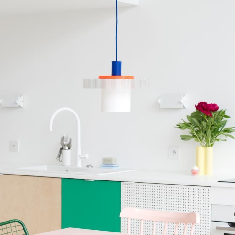 Suspension GIGI N°1 blanc bleu orange L28cm