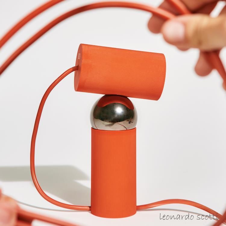 Lampe LED BILBOQUET rouge H20cm
