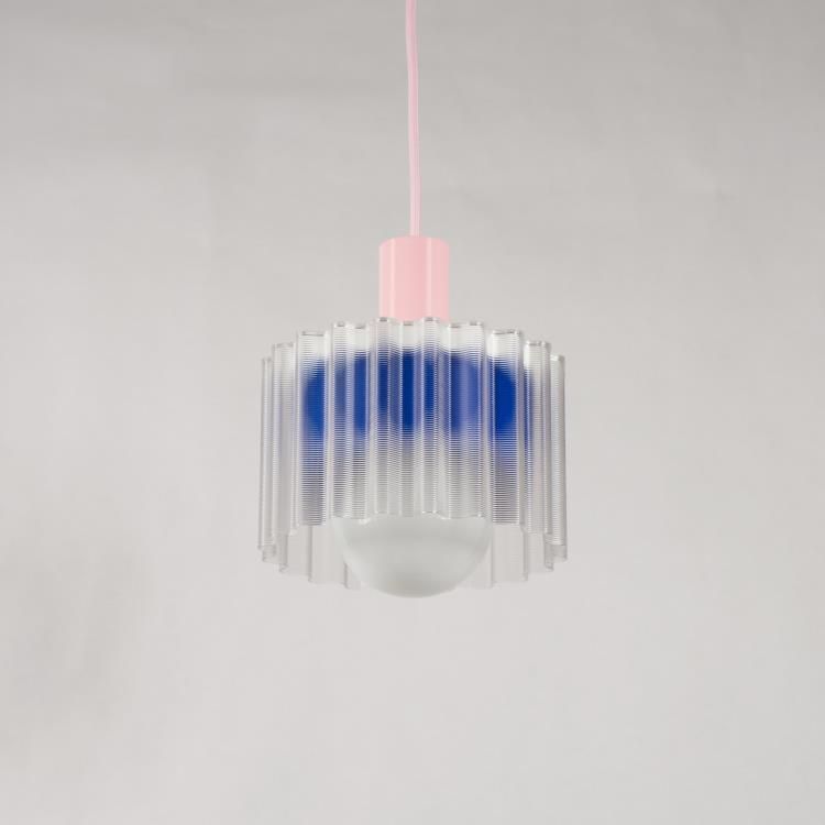 Suspension GIGI n°2 matière recylclée rose/bleu/blanc L18cm