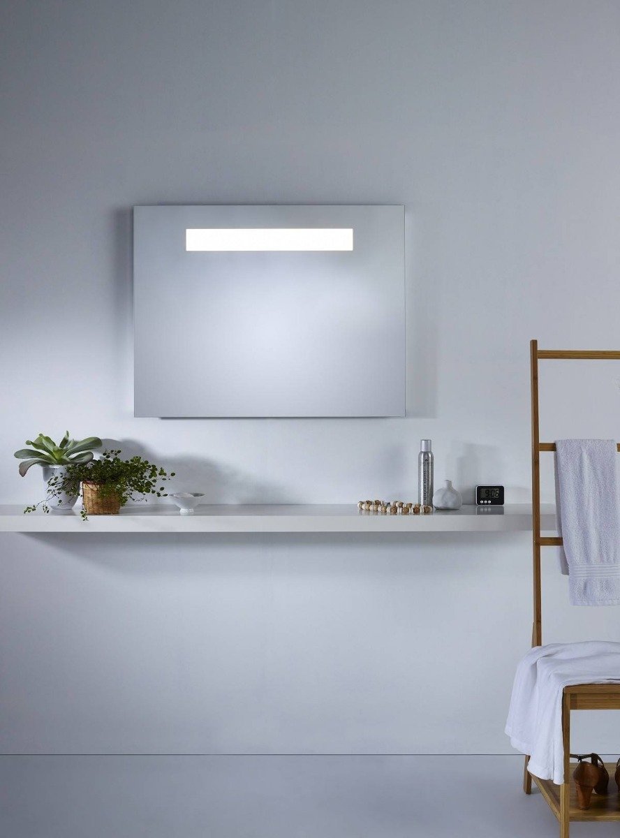 14 luminaires pour réveiller le style dans votre salle de bains